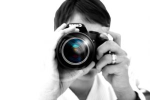 pierwszy aparat fotograficzny
