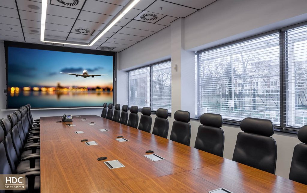 nagłośnienie sali konferencyjnej