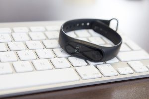 jak zresetować opaskę mi band 4